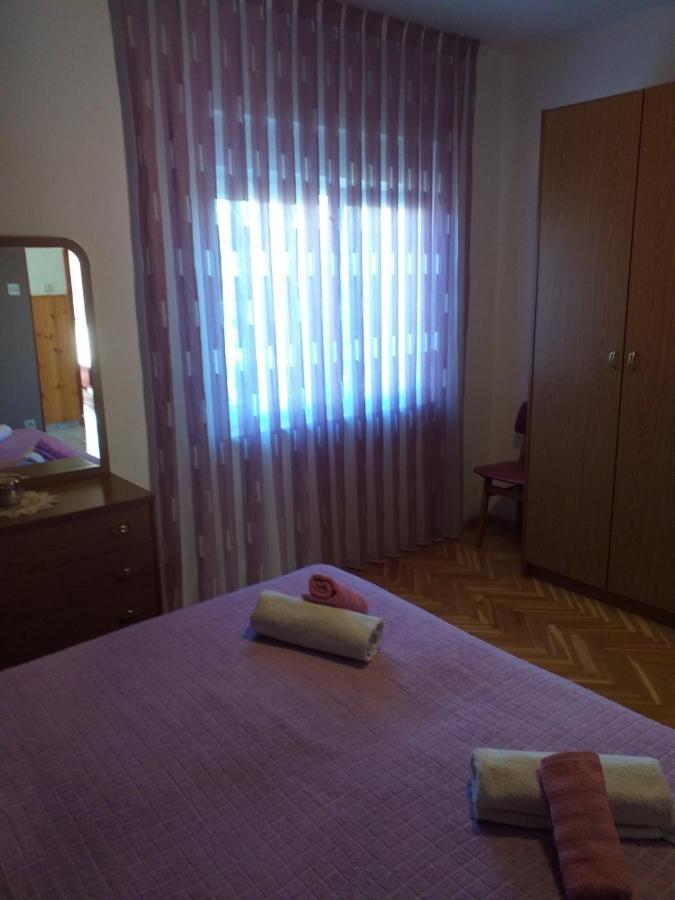 Lori Pula Exterior foto